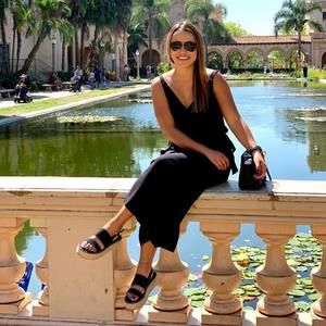 Meet your Posher, Alejandra